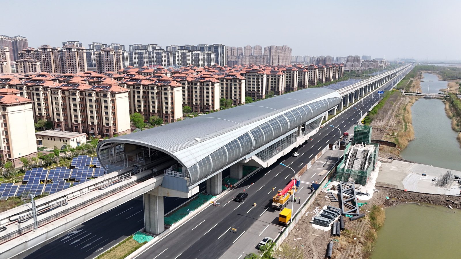 Tianjin Binhai New Area Rail Transit Line Z4 metro station steel structure and metal roofing project