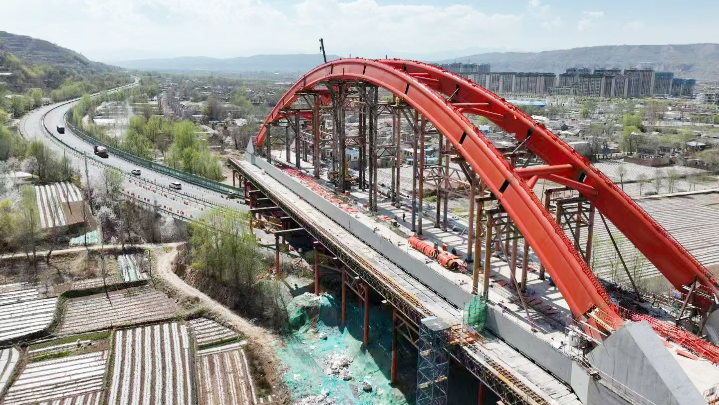 Xiaoqing River Navigation Restoration tied arch and steel truss fabrication and installation project