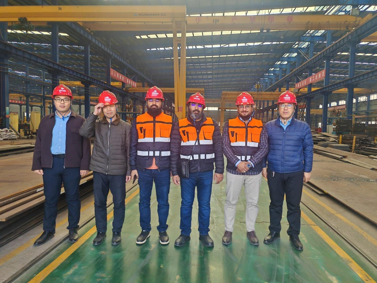 Zhonghengfeng international business team at exhibition