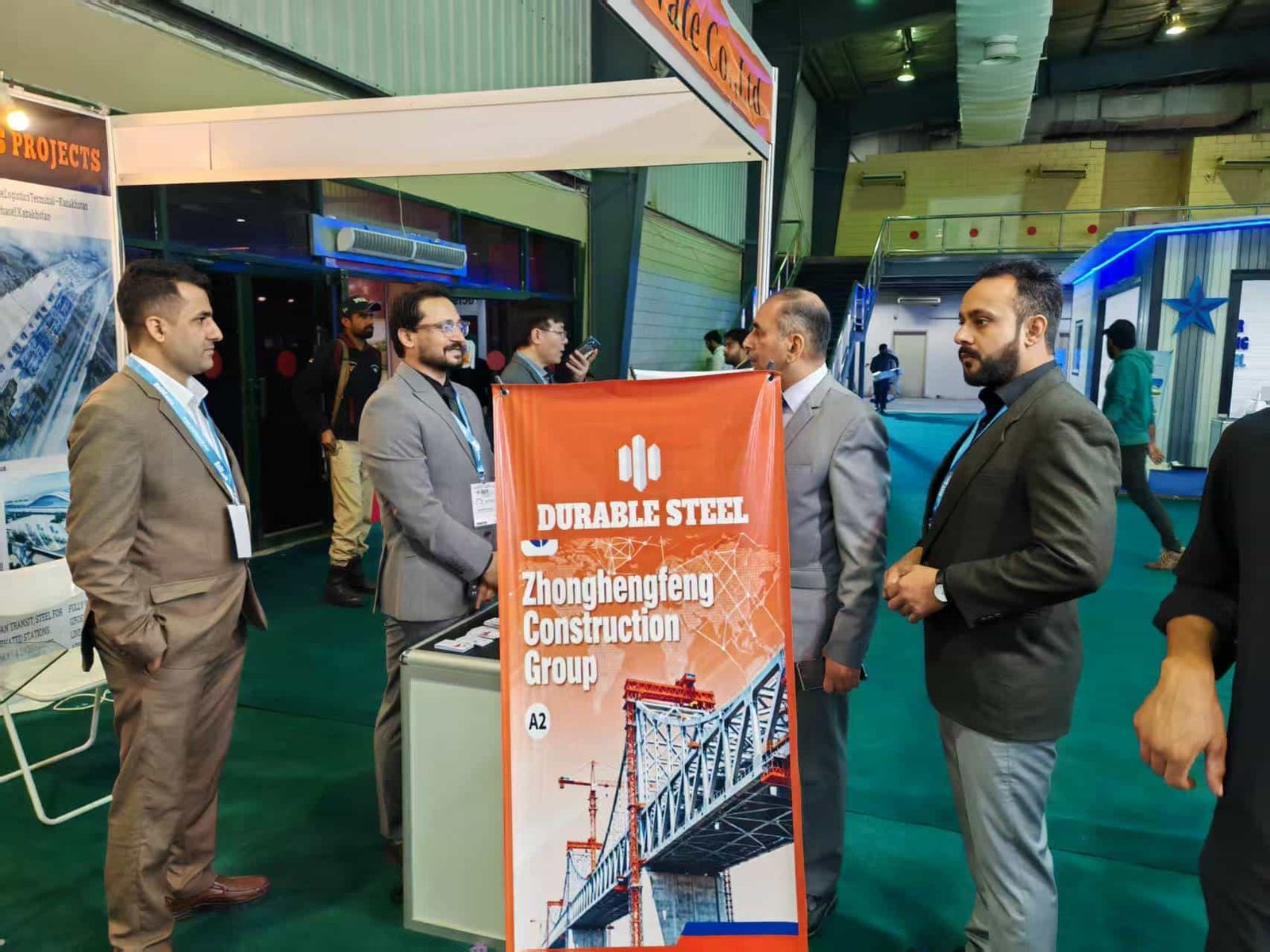 Zhonghengfeng international business team at exhibition