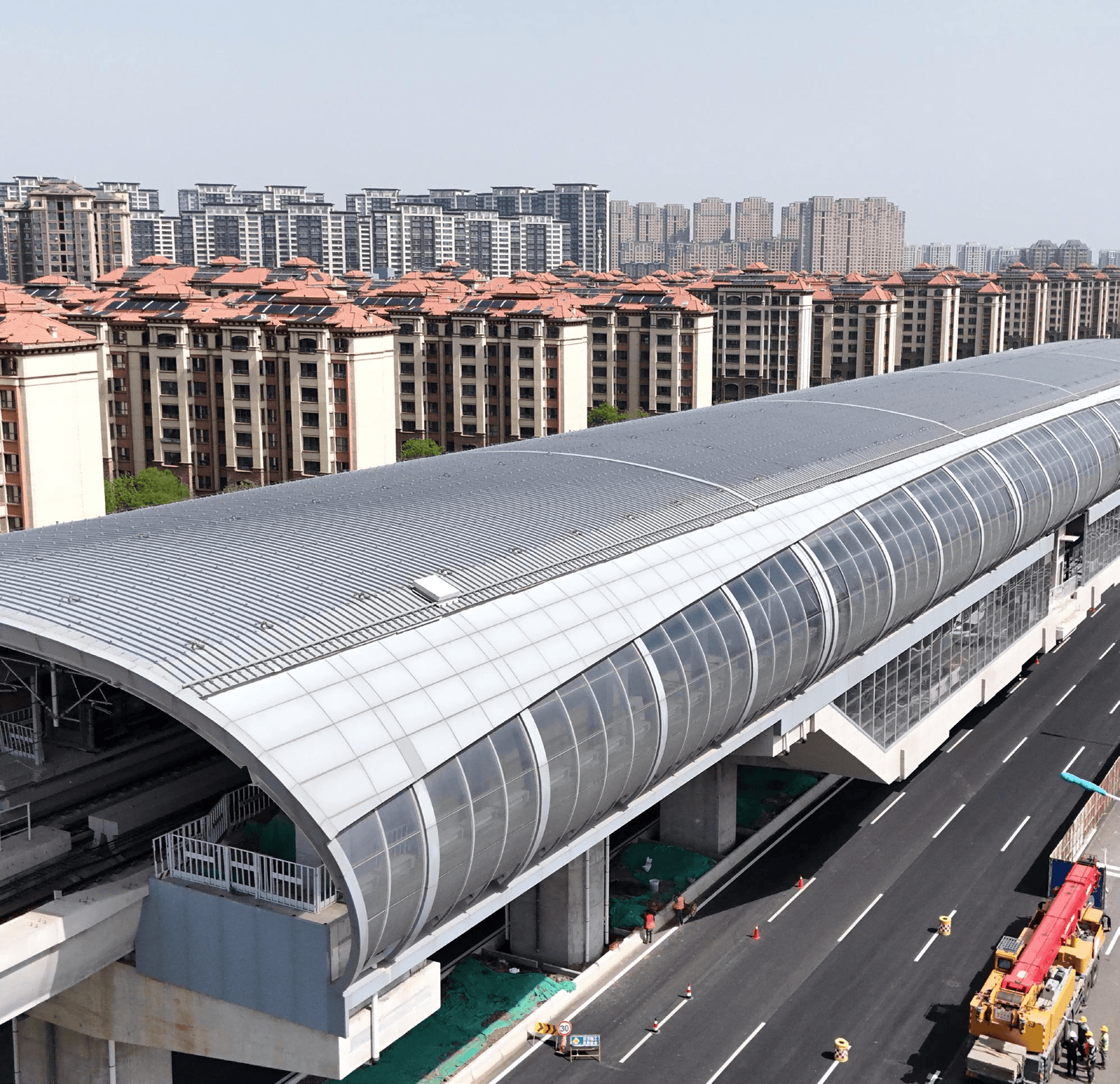 High-speed railway and metro station steel structures